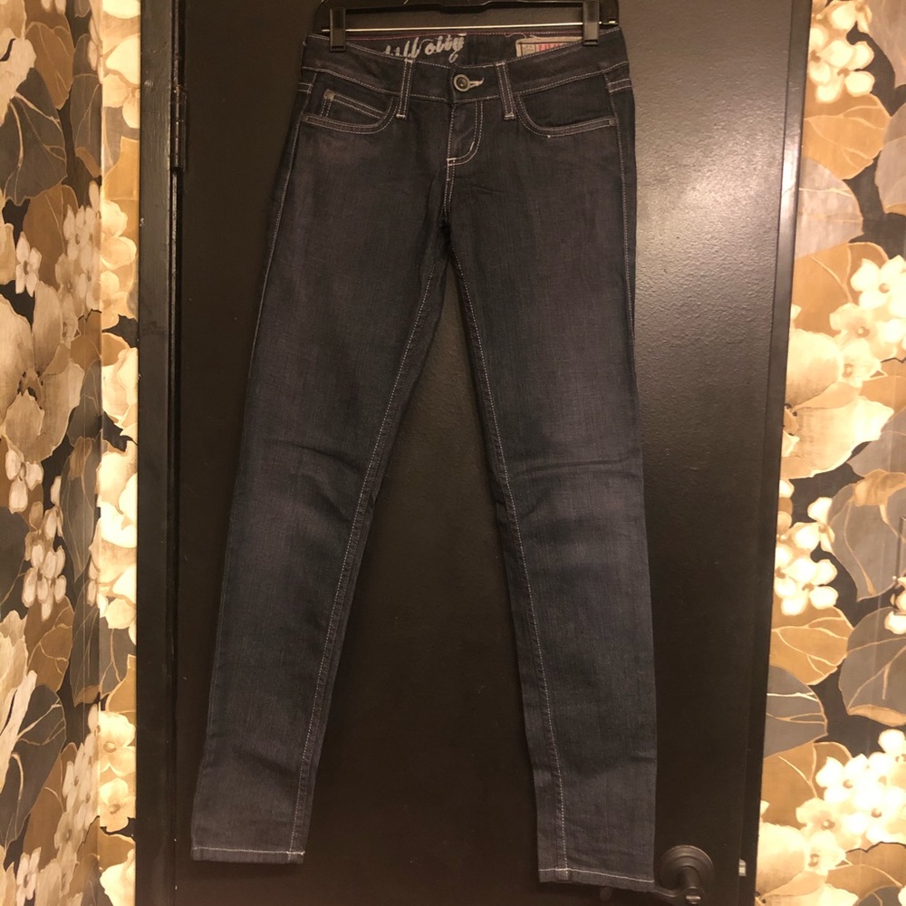 kill city lip service blue denim skinny jeans